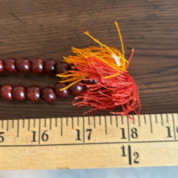 Wood bead Mala - Picture 2 of 2